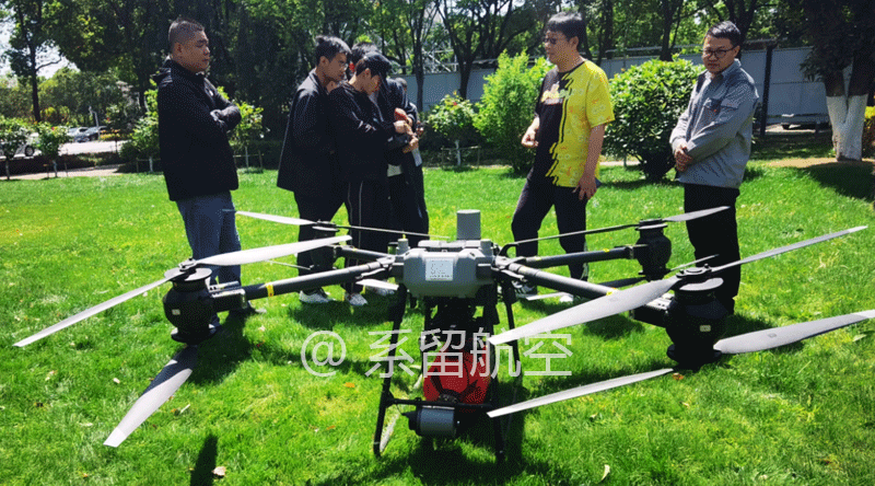 大載重?zé)o人機(jī)